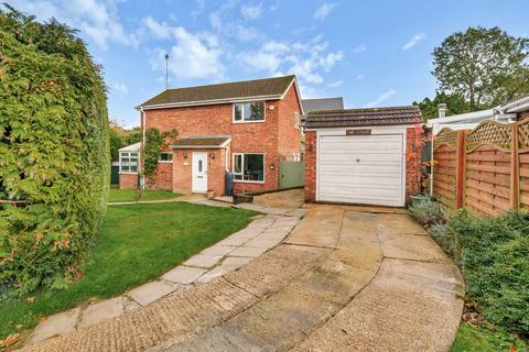 The Grove Chalton Heights, Chalton, Luton, LU4 9UF