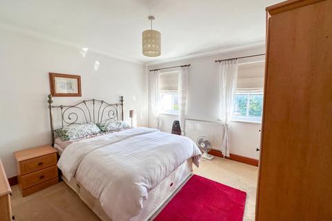 1 Heol Gam, Bridgend, CF31 3EU