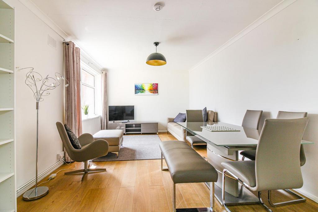 Lounge4 (1 of 2).jpg
