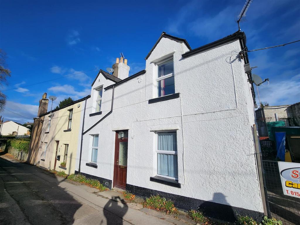 Quabbs Road, Drybrook 4 bed end of terrace house to rent £975 pcm (£