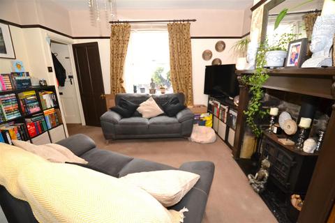 2 bedroom terraced house for sale - Clayton Lane, Clayton, Bradford