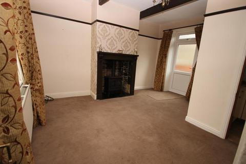 2 bedroom terraced house for sale, Clayton Lane, Clayton, Bradford