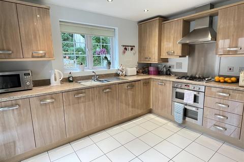 4 bedroom detached house for sale, Bay View Road, Duporth, St. Austell