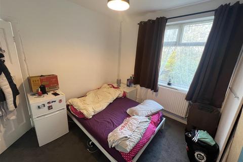 1 bedroom flat to rent, Beresford Avenue, Wembley