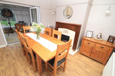 103 Apperley Road, Bradford, BD10 0AU