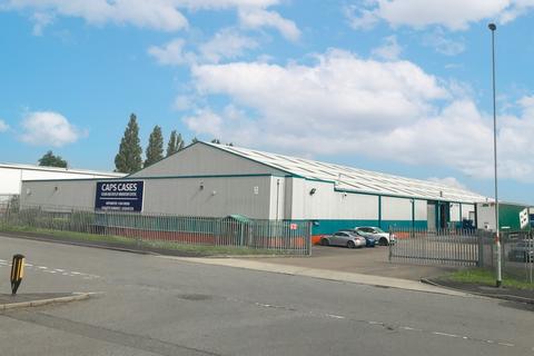Industrial unit to rent, Kingsfield Park, Northampton NN5