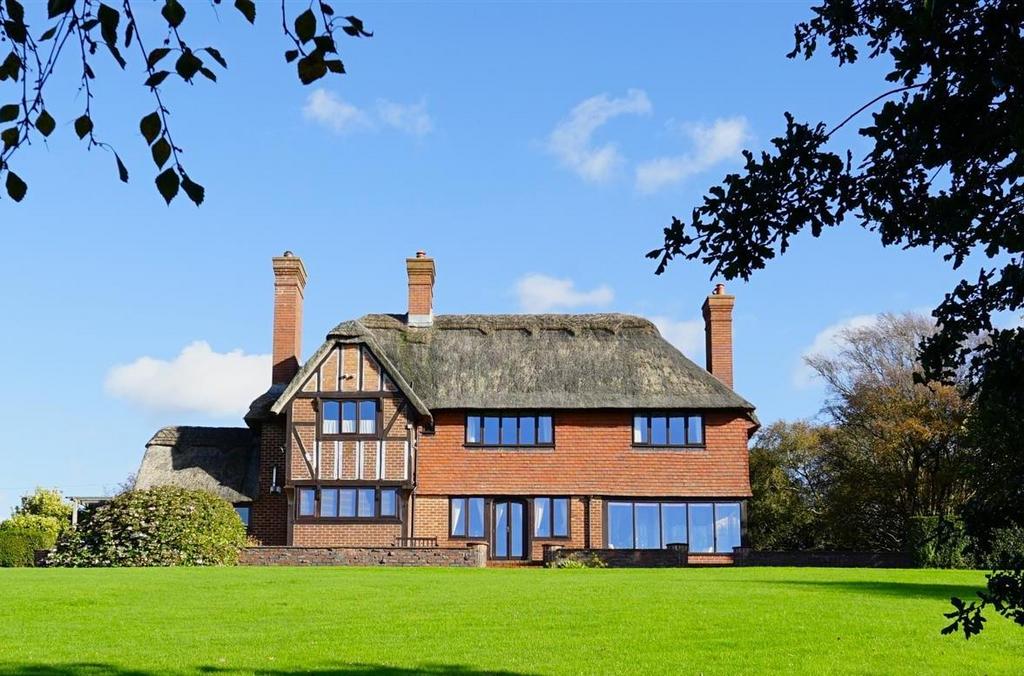 Ireleth Brow, AskamInFurness 4 bed detached house for sale £875,000