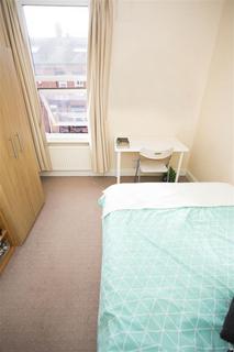 6 bedroom terraced house to rent, Ash Road, Headingley, Leeds, LS6 3HD