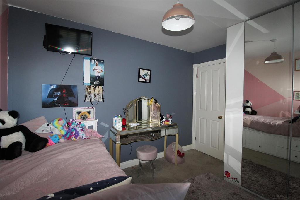 7 court bed 3.JPG