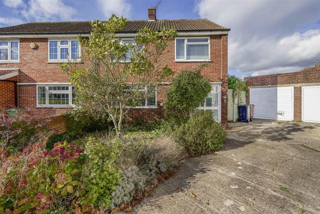 Gainsborough Gardens, Isleworth 3 bed semi-detached house - £599,950