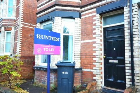 5 bedroom end of terrace house to rent - Magdalen Road, Exeter, EX2 4TU