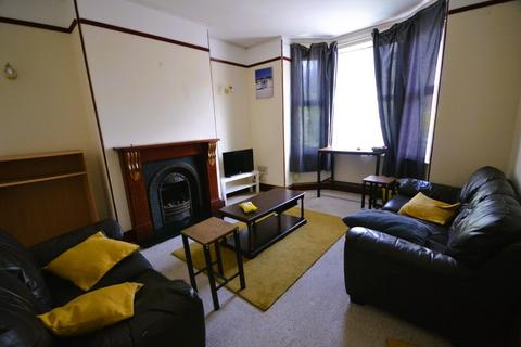 6 bedroom terraced house to rent, St. Johns Road, Exeter, EX1 2HR