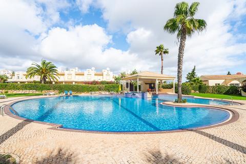 2 bedroom townhouse, Praia da Luz,  Algarve