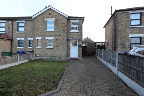 3 bedroom end of terrace house for sale - Wood Avenue, Purfleet on Thames