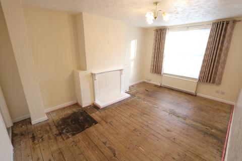 3 bedroom end of terrace house for sale, Wood Avenue, Purfleet on Thames