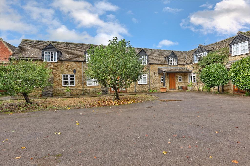 Coach House