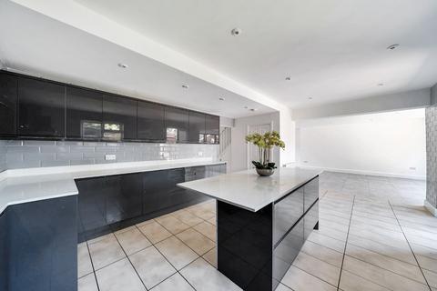 14 Green Way, London, SE9 5SZ