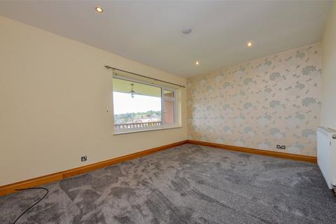 2 bedroom apartment for sale, Windsor House, 54 Ffordd Naddyn, Glan Conwy, Colwyn Bay, LL28