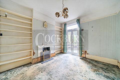 9 Avondale Road, London, SE9 4SN