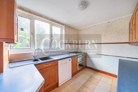 9 Avondale Road, London, SE9 4SN