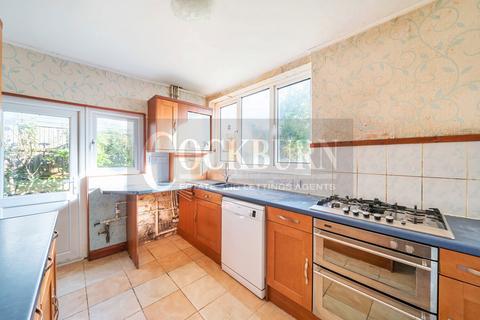 9 Avondale Road, London, SE9 4SN