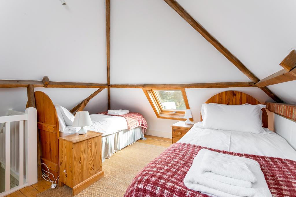 Cottage 2