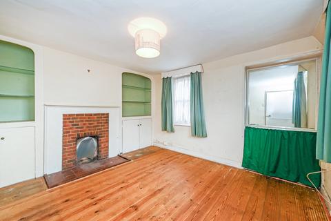 2 bedroom end of terrace house for sale, Broyle Road, Summersdale, Chichester, PO19