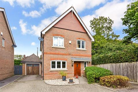 3 bedroom detached house for sale, Meadow Close, Lavant, Chichester, PO18