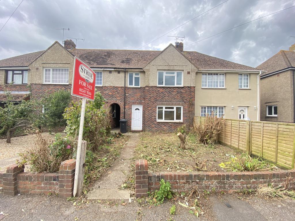 Armadale Road, Chichester, PO19 3 bed terraced house for sale £330,000