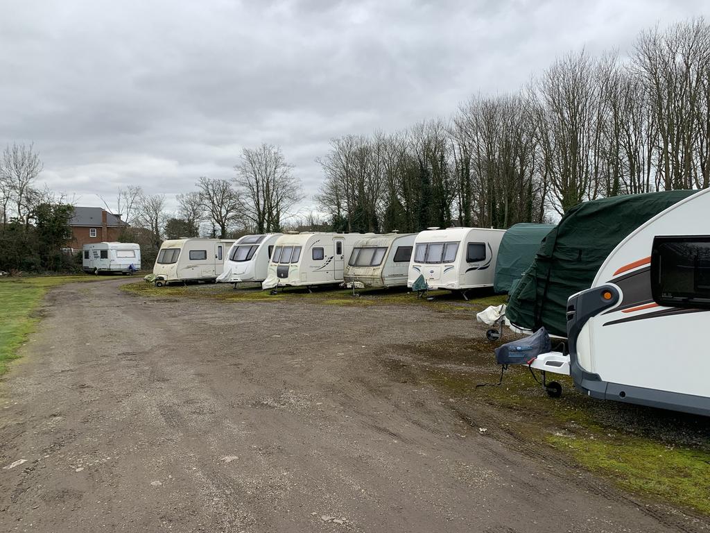 Drift Lane, Bosham, Chichester, PO18 Property £5,333 pcm (£1,231 pw)