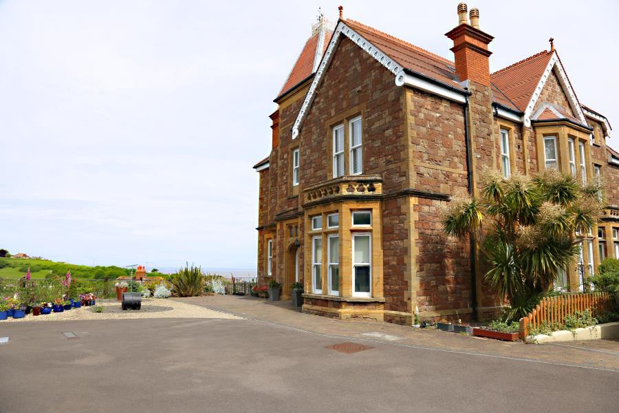 St Decumans Apartment, Watchet TA23 2 bed flat for sale £200,000