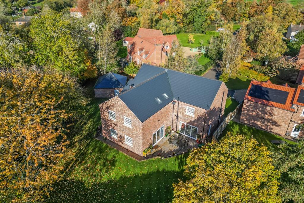 Mulberry House, Dovecote Meadows, Aslackby 5 bed detached house for sale £775,000