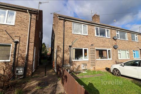 2 bedroom flat for sale - Woodfield Avenue, Lincoln LN6