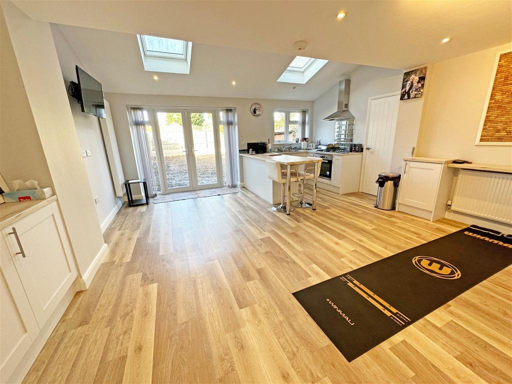 St Road, Shirley, B90 4QH 2 bed semidetached house for sale