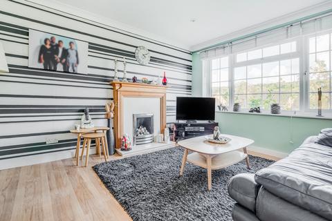 47 Nightingale Road, South Croydon, CR2 8PS