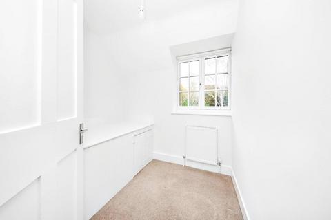 3 bedroom cottage to rent, Dekker Road , Dulwich, London, SE21