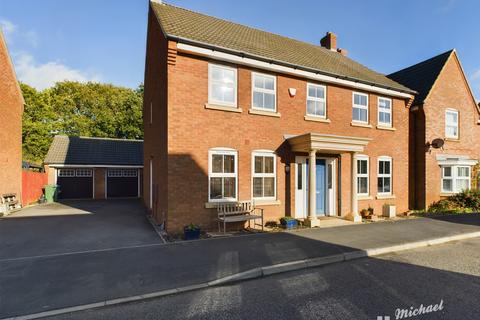 11 Brickhill Way, Calvert, Buckingham, MK18 2FS