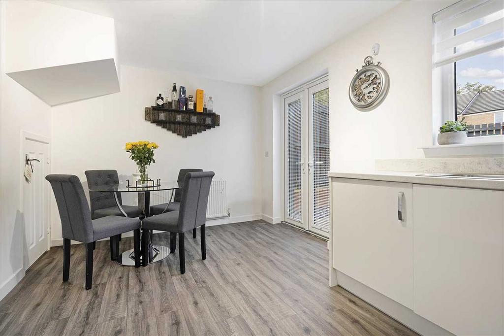 Kitchen Dining (3)