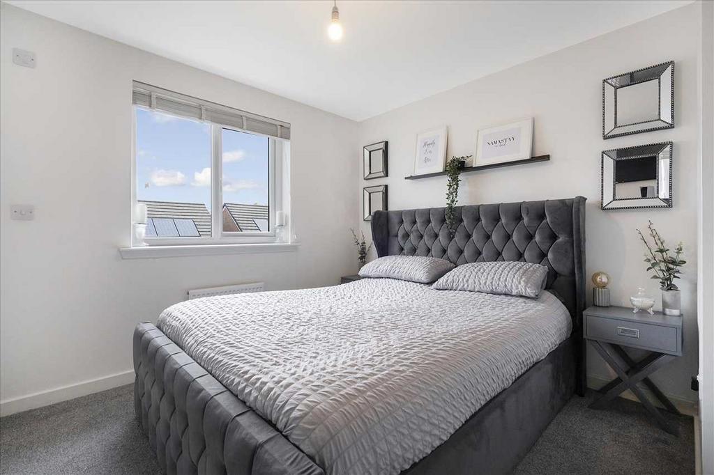 Bedroom One (1)