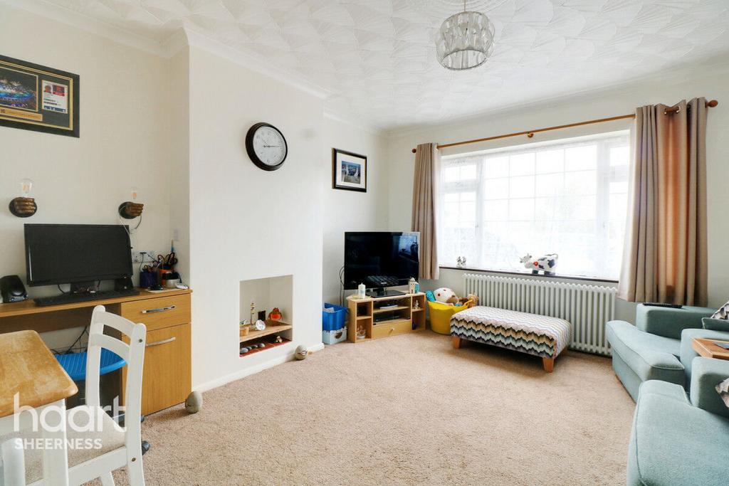 Glenwood Drive, Minster on sea 2 bed bungalow for sale £325,000