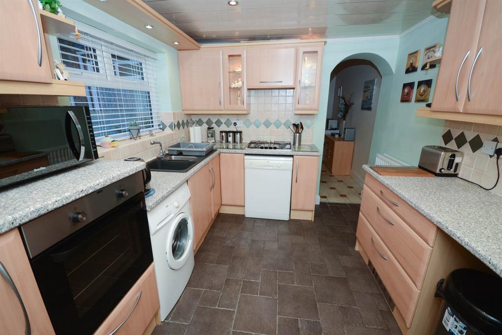 Oxford Avenue, South Shields 3 bed terraced house for sale £199,950