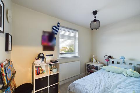 62 Randolph Close, Bexleyheath, DA7 6HY
