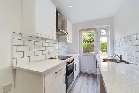 5 Avon Close, Worcester, WR4 9BW