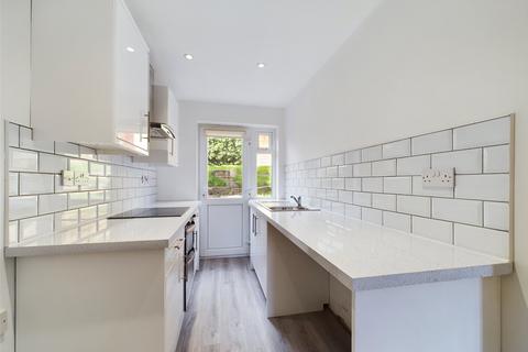 5 Avon Close, Worcester, WR4 9BW