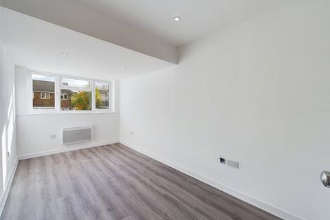 5 Avon Close, Worcester, WR4 9BW