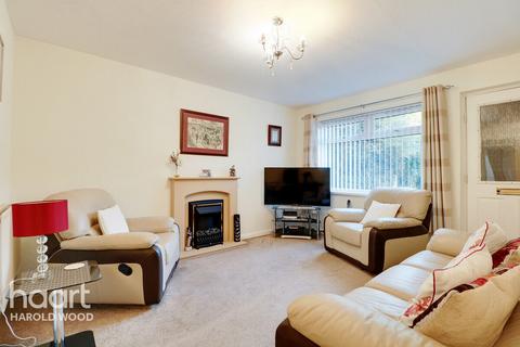 1 bedroom maisonette for sale, Copperfields Way, Harold Wood