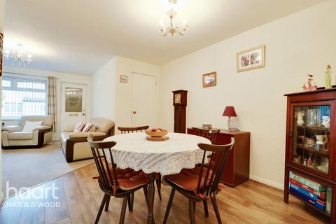 1 bedroom maisonette for sale, Copperfields Way, Harold Wood