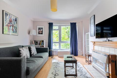 1 bedroom flat to rent, Atney Road, London SW15