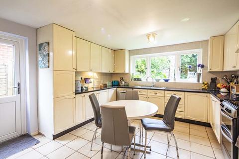 29 Holmlea Road, Goring, Reading, RG8 9EX