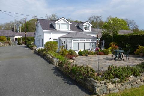 3 bedroom cottage for sale, Waen Wen, Bangor LL57